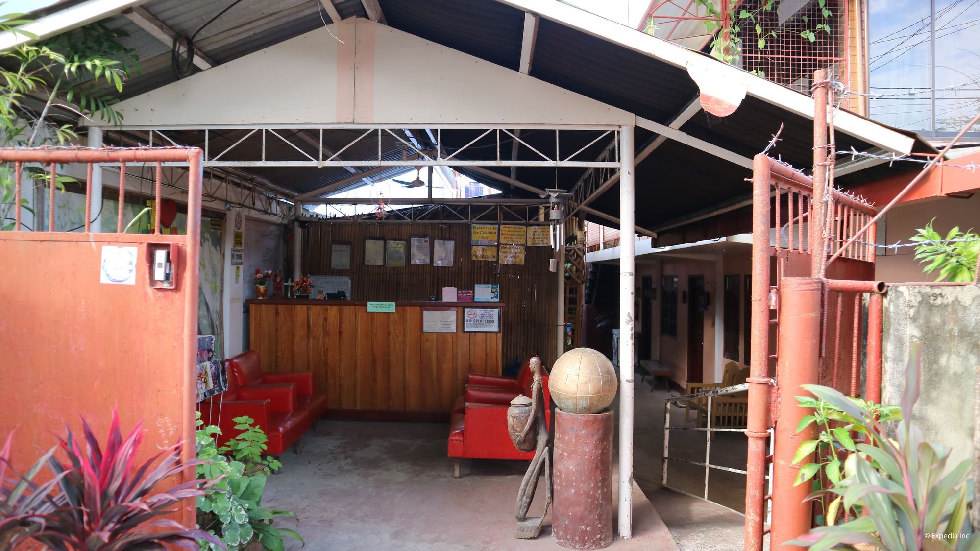 Almonte Transient Pansiyon Puerto Princesa Dış mekan fotoğraf
